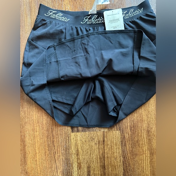Fabletics skort - Picture 1 of 2